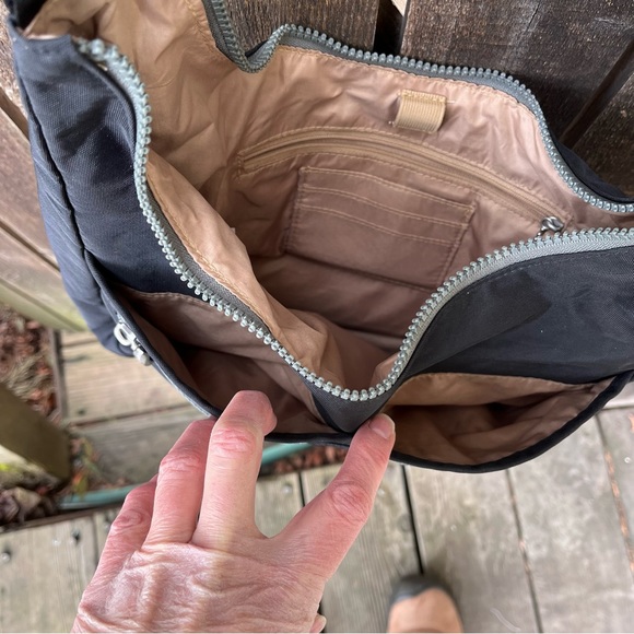 Baggallini Sidekick Large RFID Black Hobo Crossbody Bag Purse - Picture 7 of 16